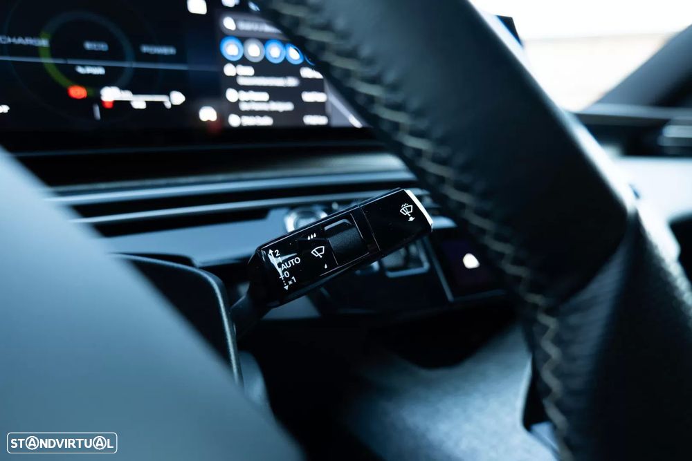 Peugeot 3008 1.2 Hybrid GT e-DCS6 - 19