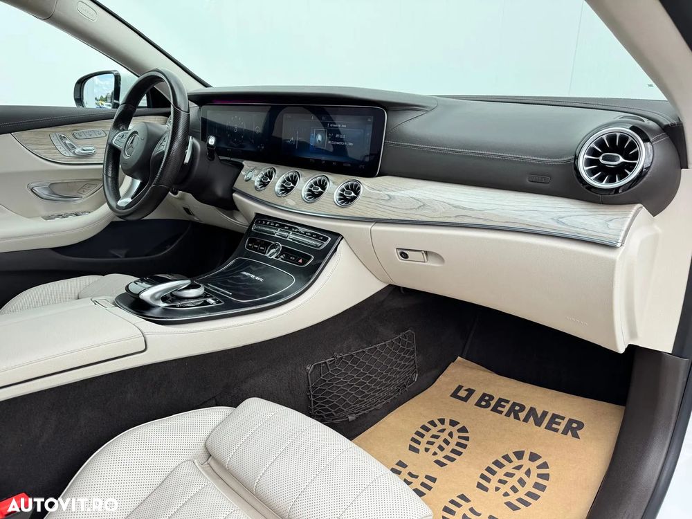 Mercedes-Benz E 400 4Matic Coupe 9G-TRONIC AMG Line - 26