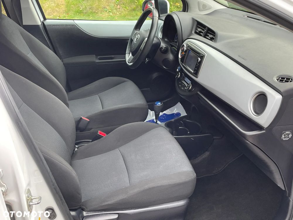 Toyota Yaris - 18
