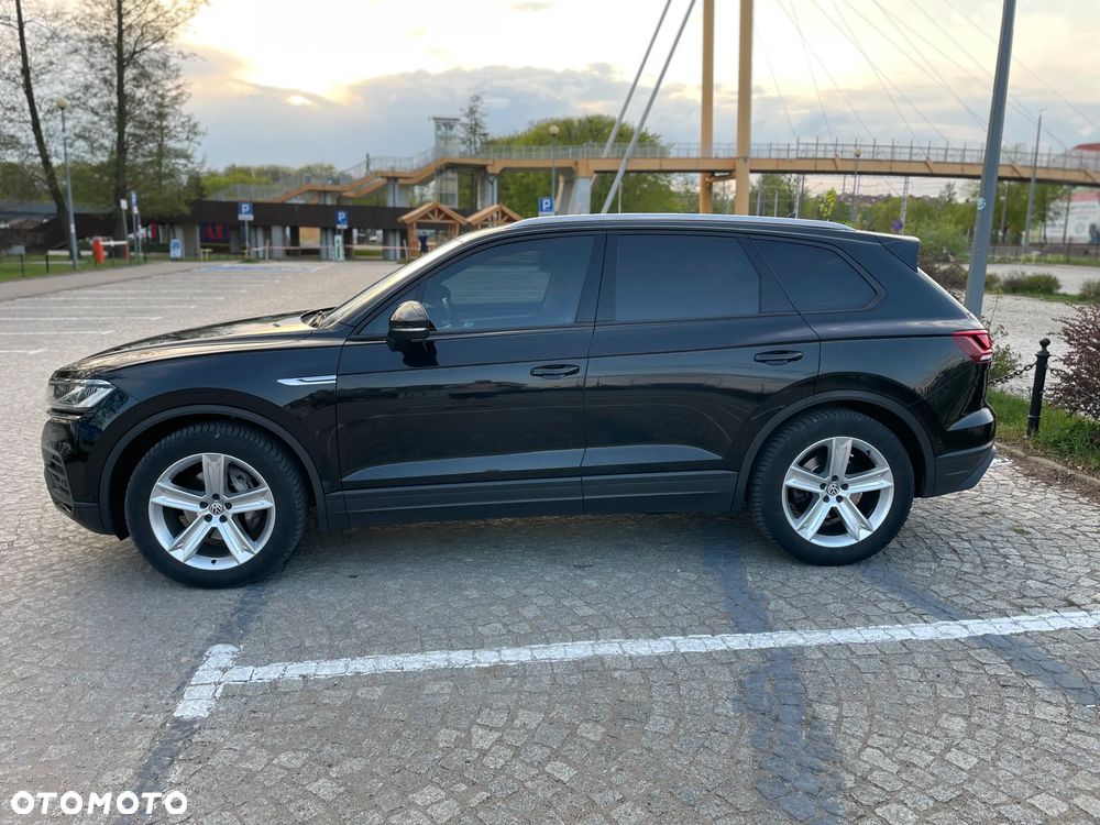 Volkswagen Touareg 3.0 V6 TDI 4Motion DPF Automatik Elegance - 3