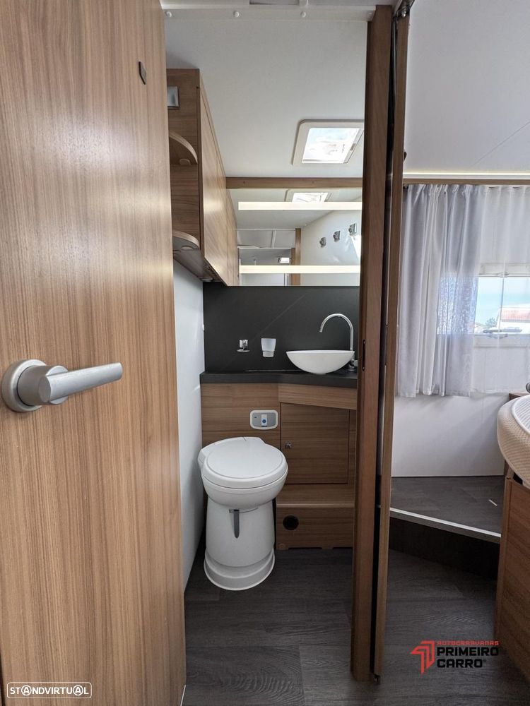 Adria Matrix 640 DC GT Edition c.central e basculante - 5