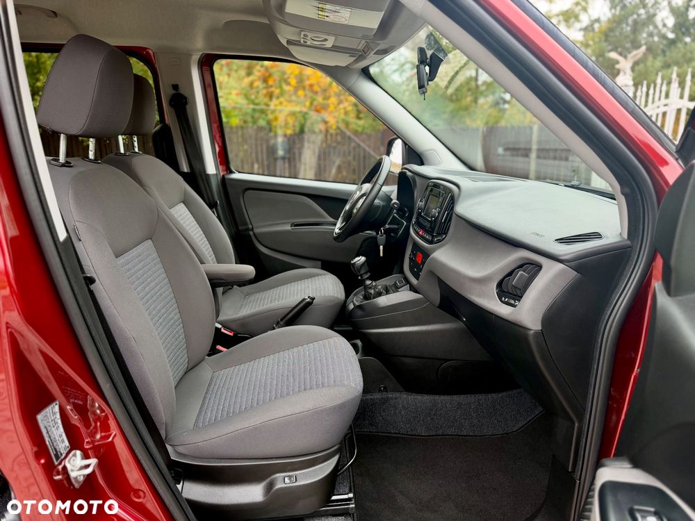 Fiat Doblo 1.4 T-Jet 16V Lounge - 14