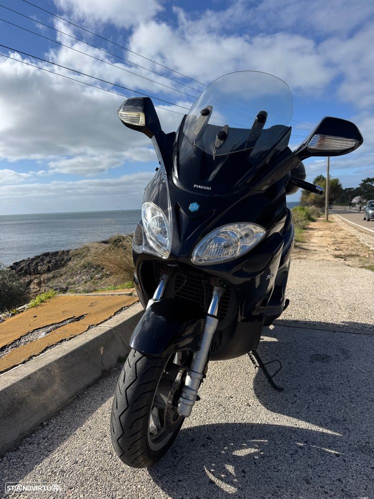 Piaggio XEvo X9 Evolution 500 - 3