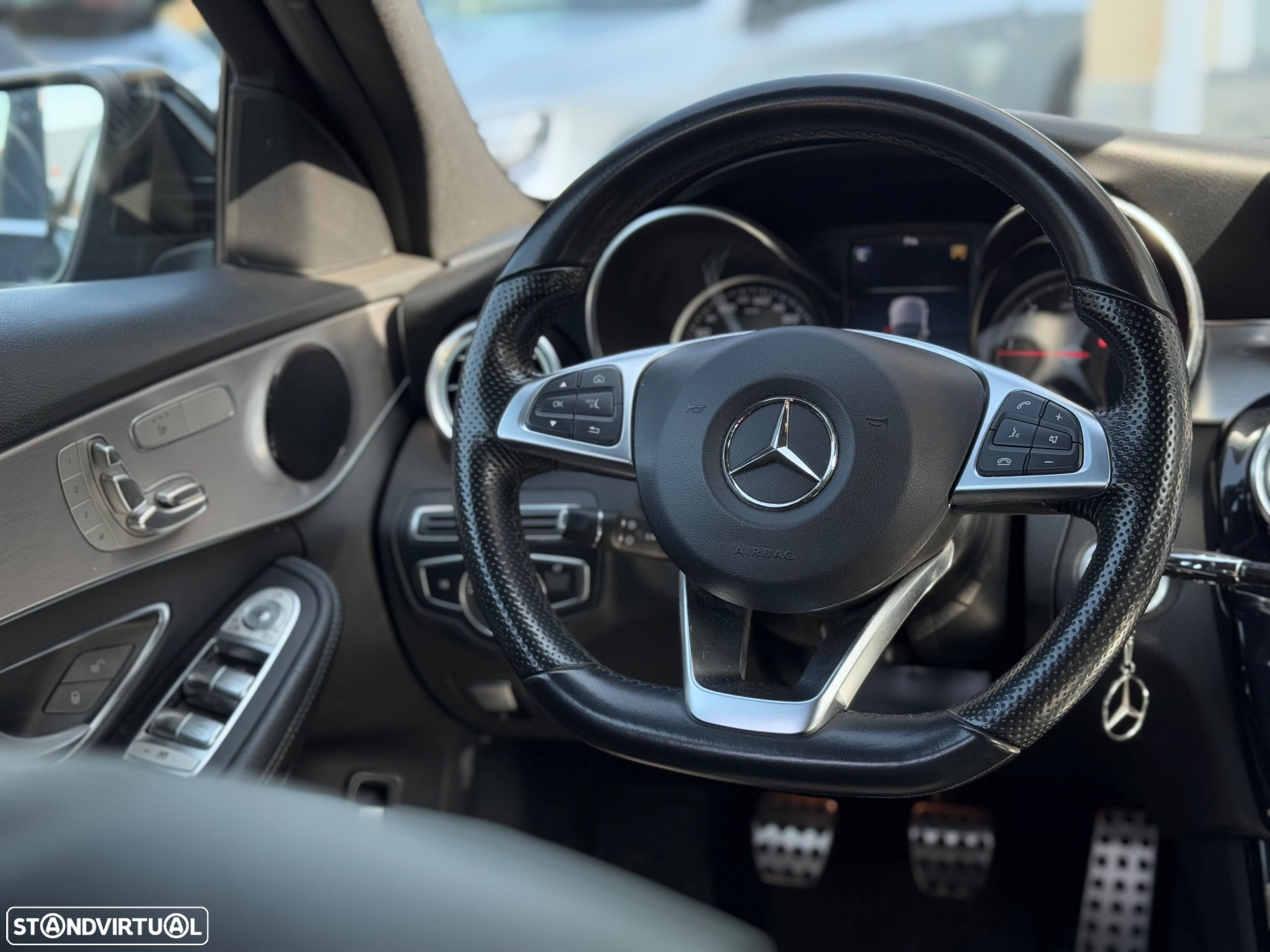 Mercedes-Benz C 220 d AMG Line - 6