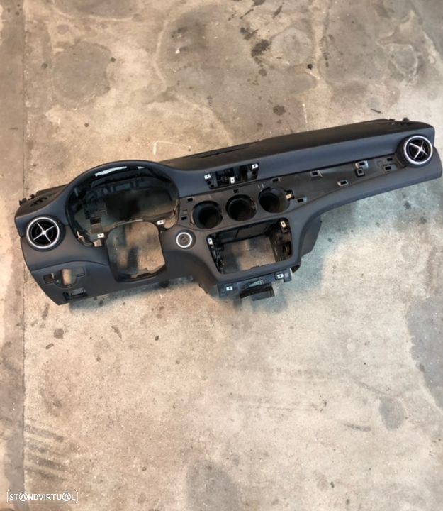 Tablier Mercedes-Benz CLA/W176 AMG - 2