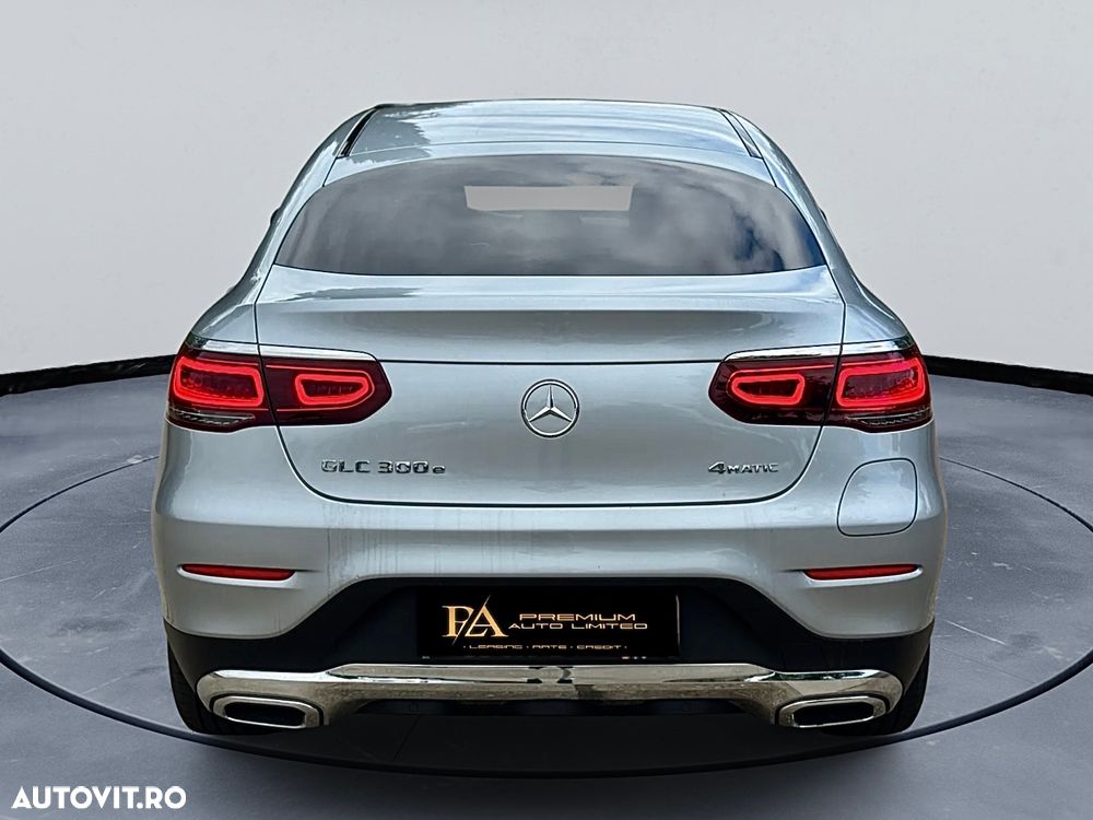 Mercedes-Benz GLC Coupe 300 e 4MATIC - 6