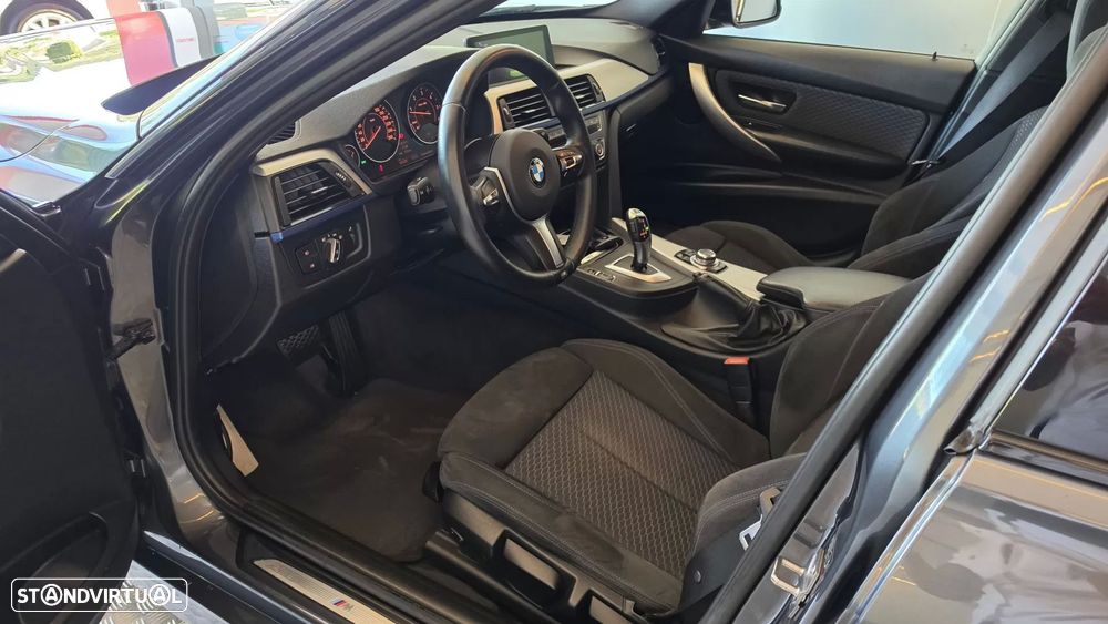 BMW 320 d Auto Pack M - 39