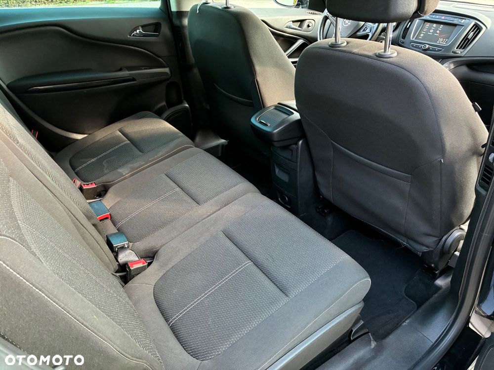 Opel Zafira - 12