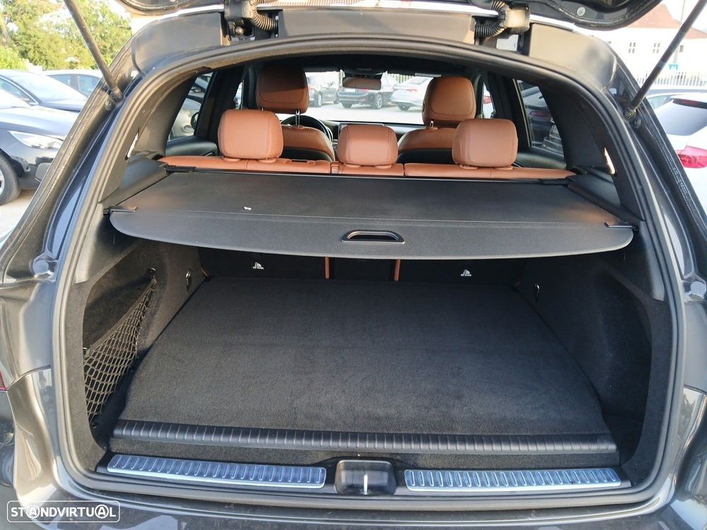 Mercedes-Benz GLC 300 de 4Matic 9G-TRONIC AMG Line - 10