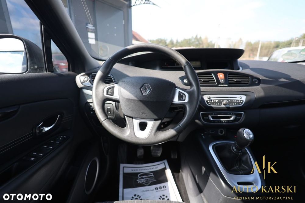 Renault Scenic - 8