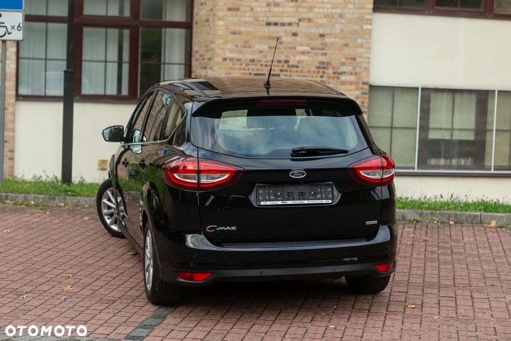 Ford C-MAX - 16