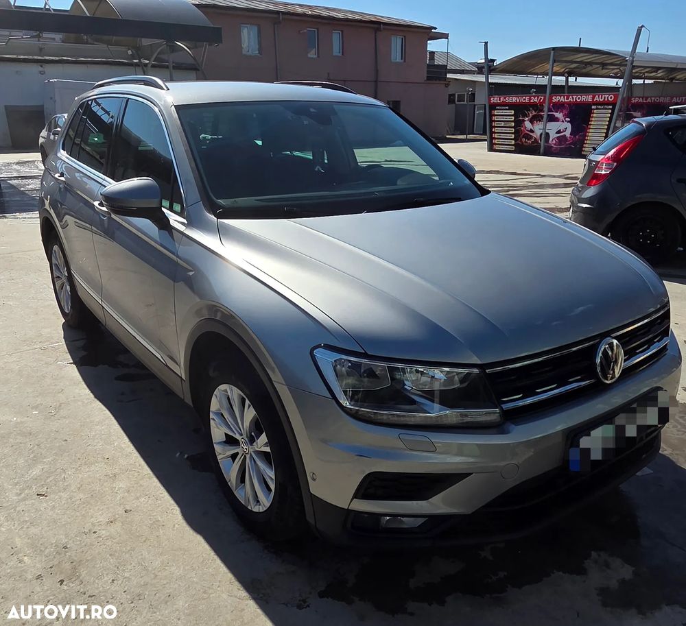 Volkswagen Tiguan 1.5 TSI ACT DSG Comfortline - 19