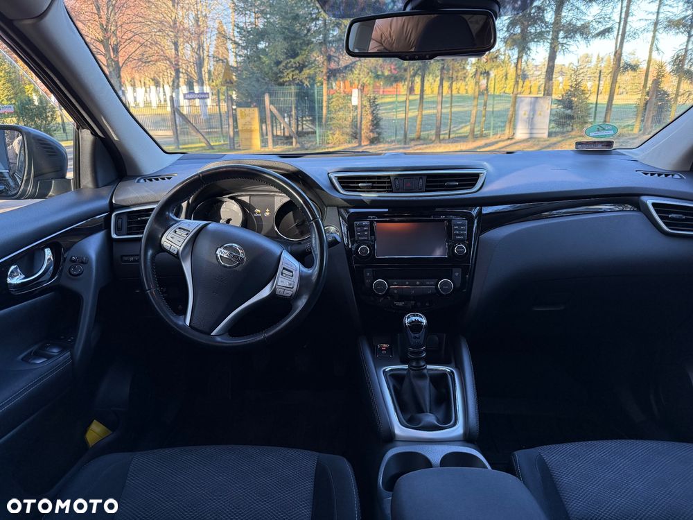 Nissan Qashqai 1.6 DIG-T N-Connecta - 10