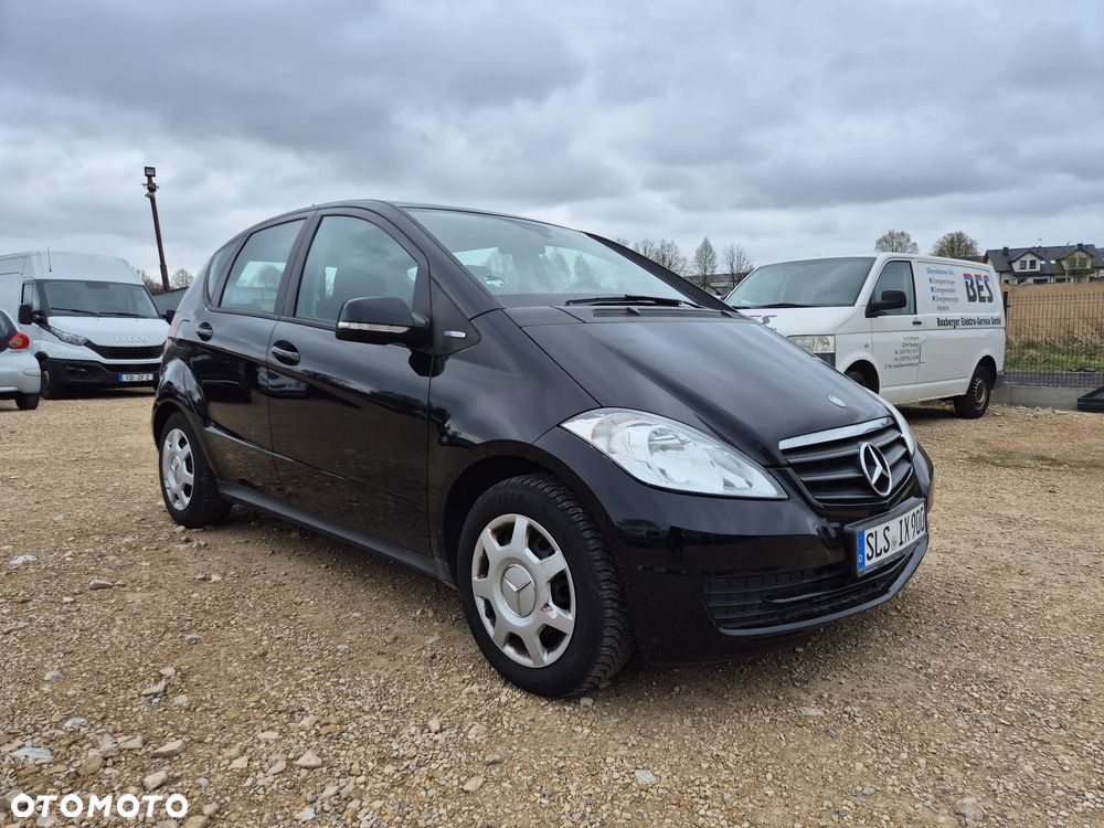 Mercedes-Benz Klasa A 160 BlueEFFICIENCY Elegance - 2