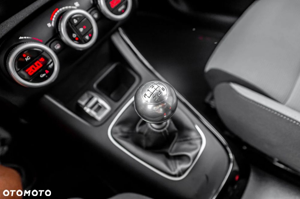 Alfa Romeo Giulietta 1.4 TB MultiAir Progression - 34