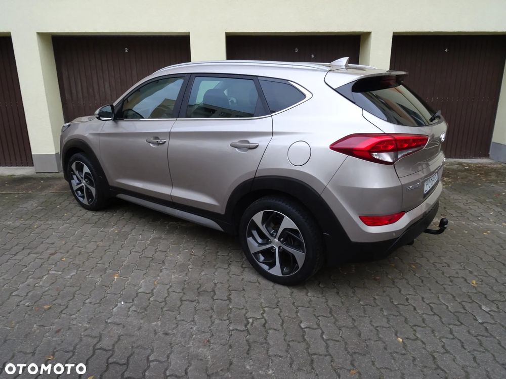 Hyundai Tucson blue 1.7 CRDi 2WD Passion Plus - 28