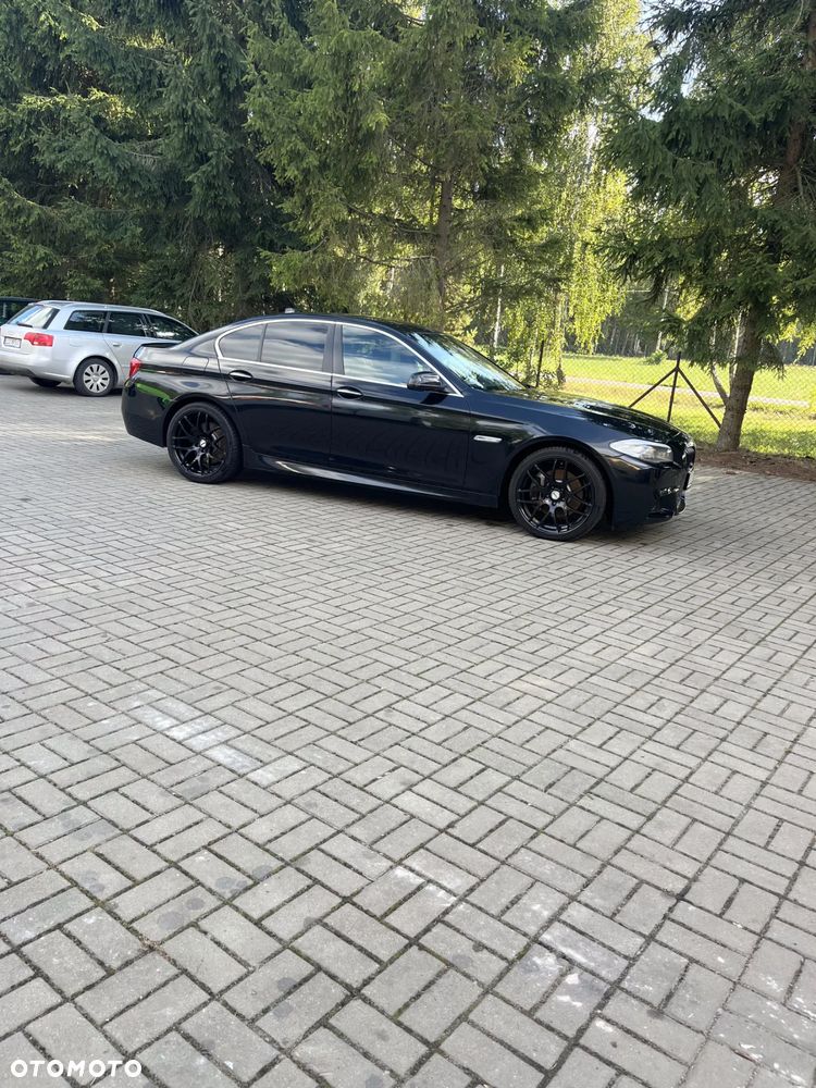 BMW Seria 5 530d xDrive - 30