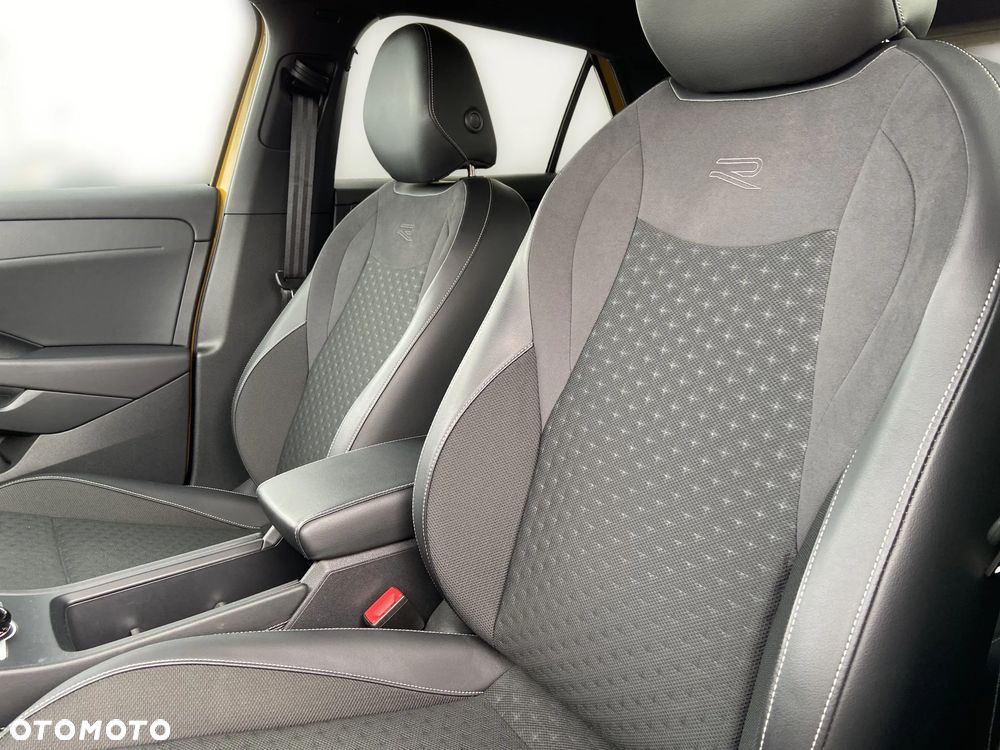 Volkswagen T-Roc 1.5 eTSI R-Line DSG - 13