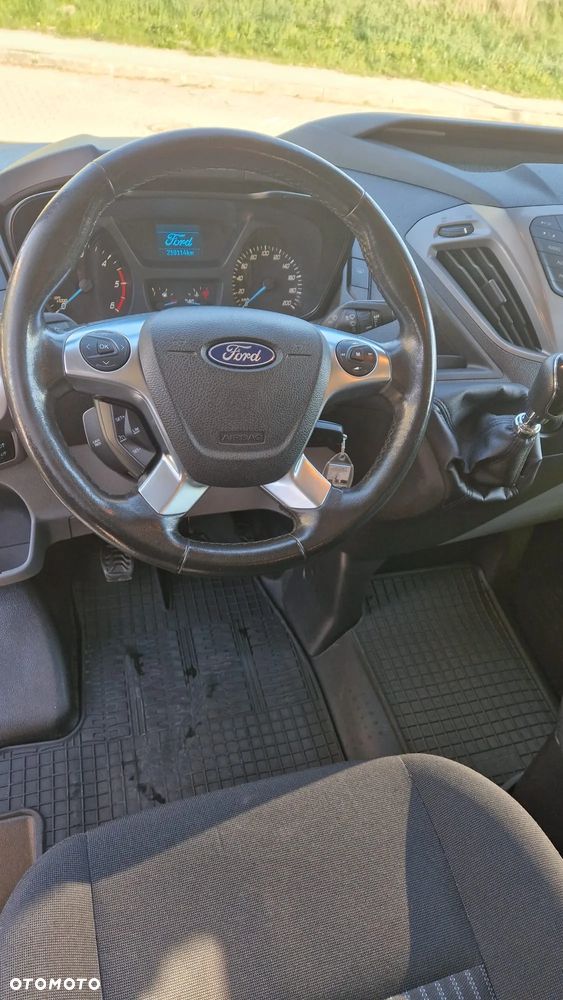 Ford Transit Custom 310 L2H1 Limited - 12