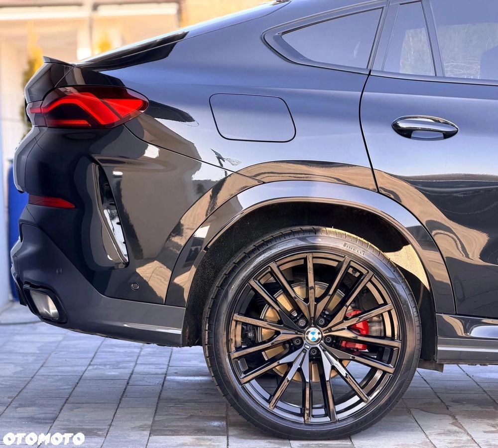 BMW X6 xDrive40d - 11