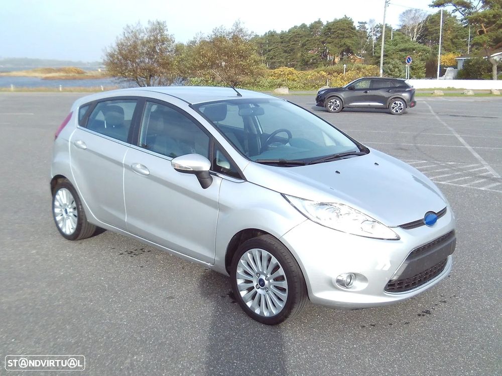 Ford Fiesta 1.4 TDCI Titanium - 1