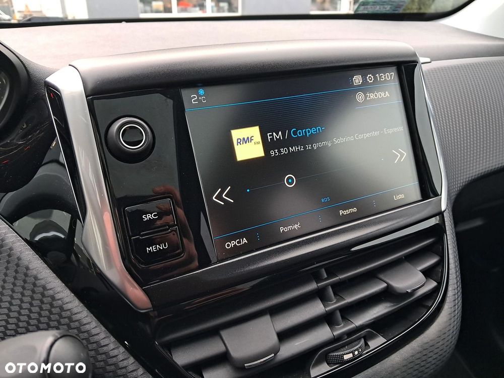 Peugeot 2008 1.2 Pure Tech Style S&S - 15