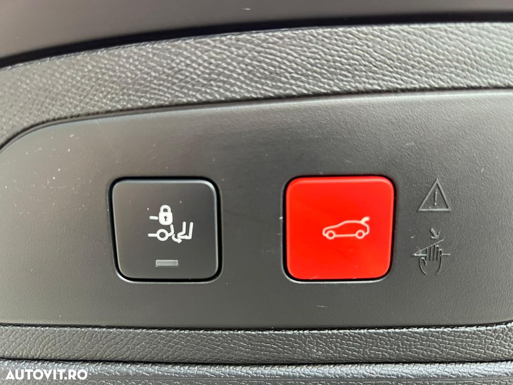 DS Automobiles DS 7 Crossback - 24