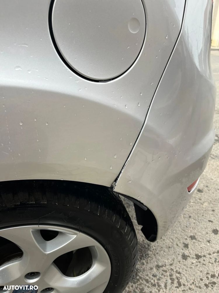 Ford Fiesta - 5