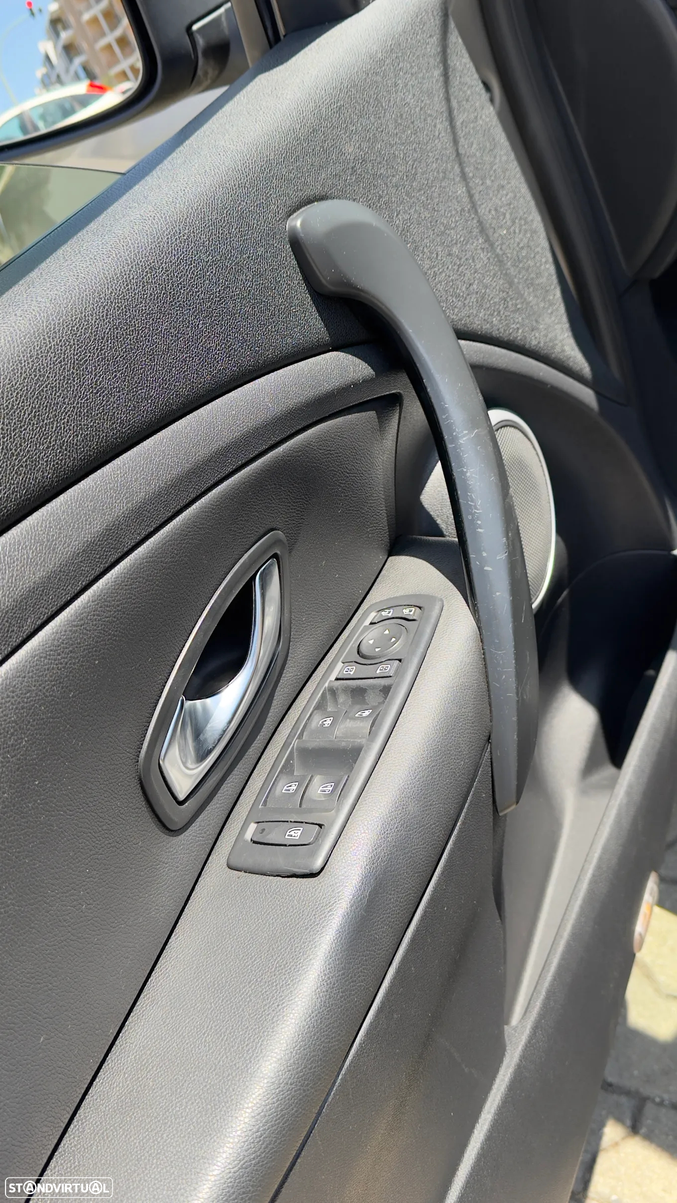 Renault Mégane 1.5 dCi Dynamique - 8