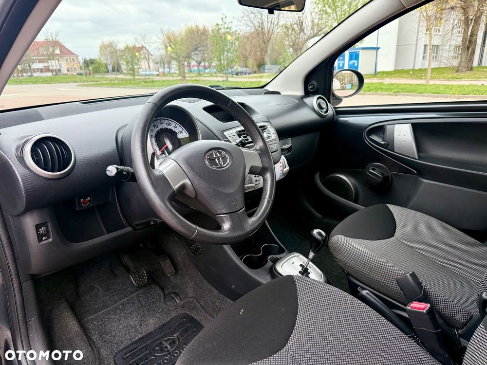 Toyota Aygo 1.0 VVT-i Luna MM A/C - 14