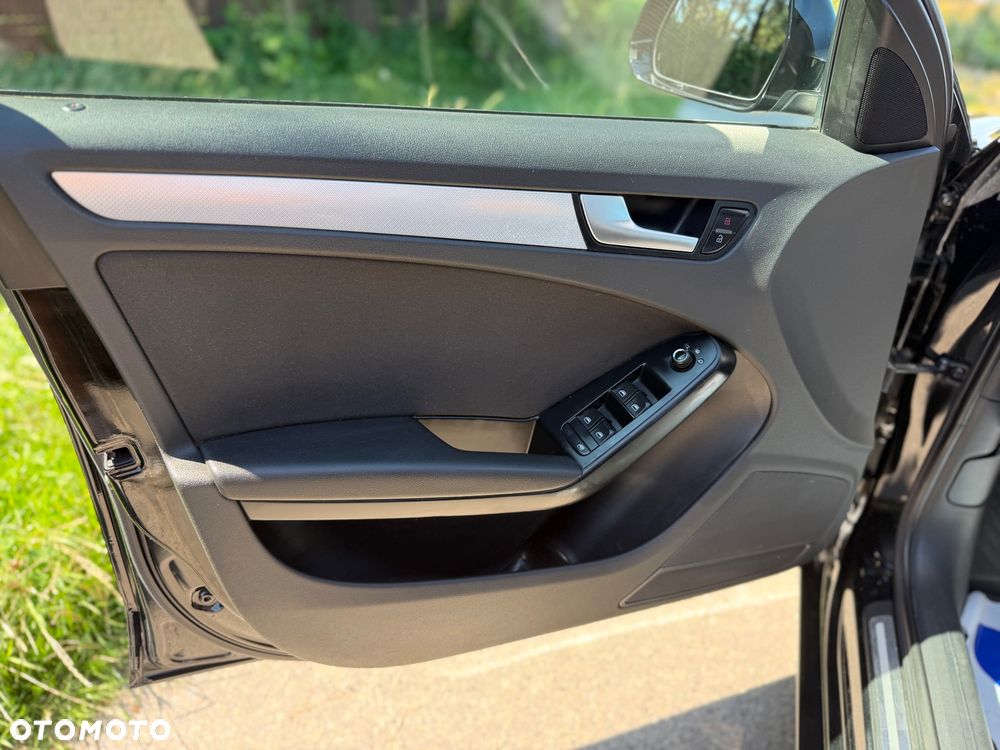 Audi A4 Avant 2.0 TDI DPF Ambition - 19