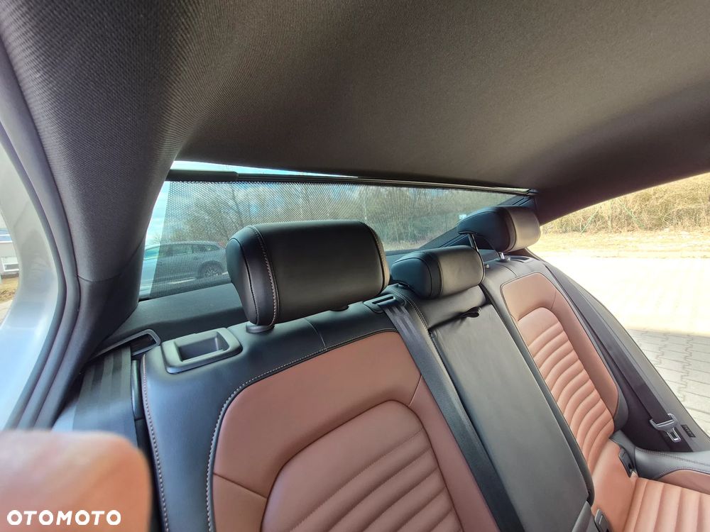 Volkswagen Passat 2.0 TSI Elegance DSG - 10