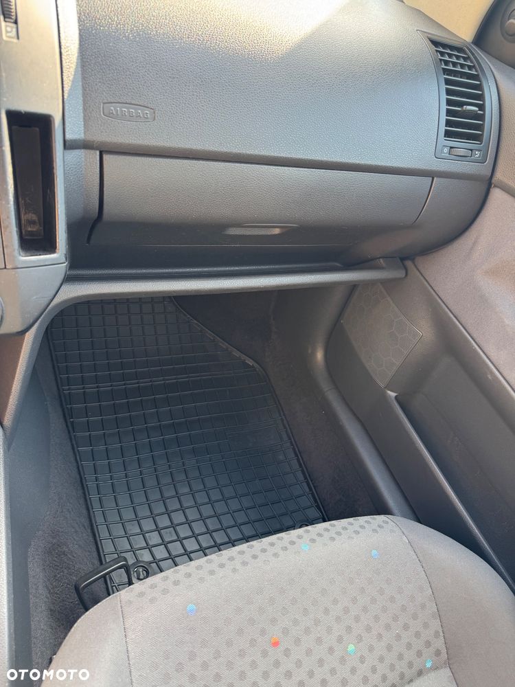 Volkswagen Polo 1.2 - 15
