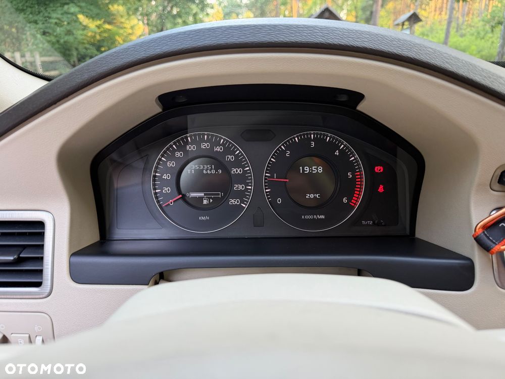 Volvo V70 2.0D Entry - 9