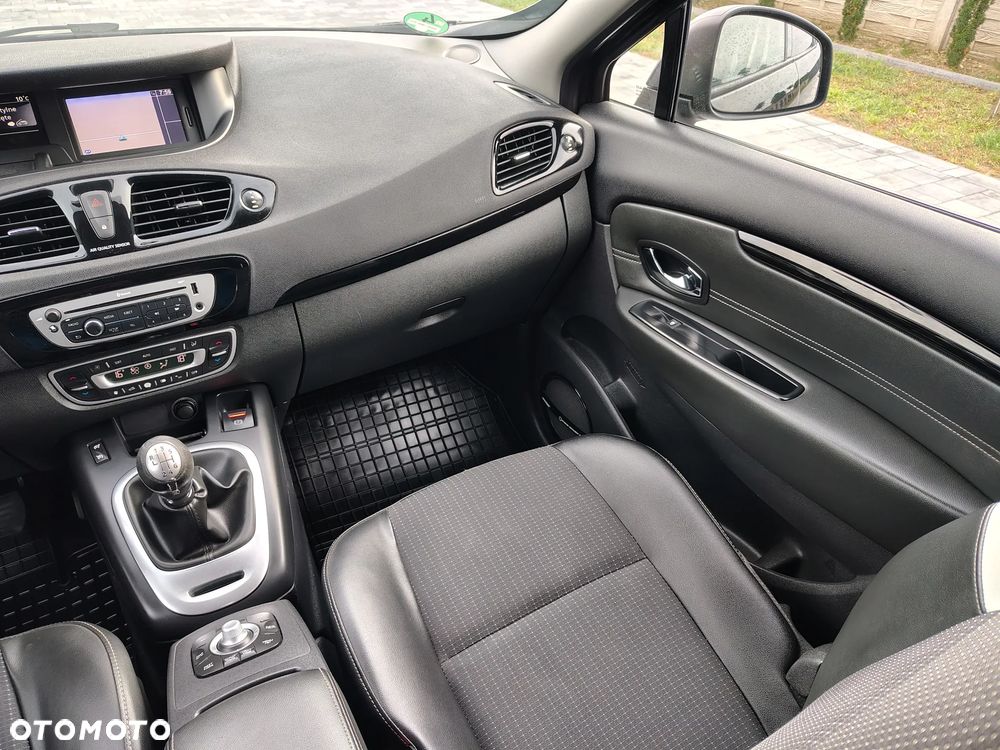 Renault Scenic dCi 130 FAP Start & Stop Bose Edition - 25