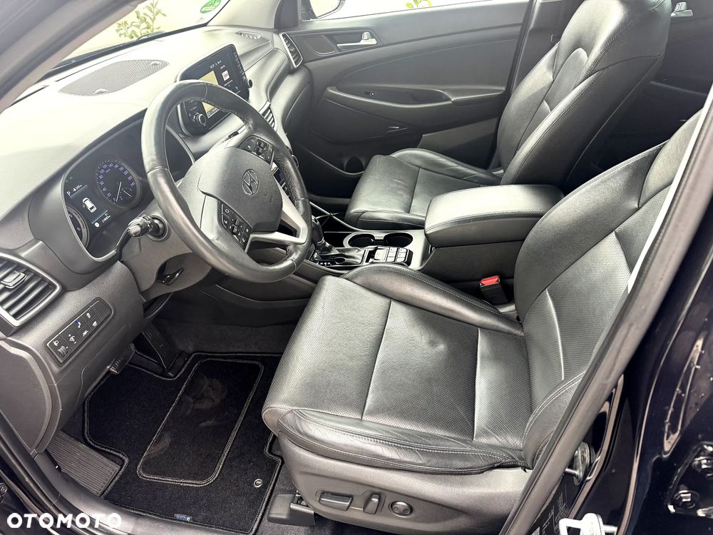 Hyundai Tucson blue 1.6 CRDi 2WD DCT Premium - 12