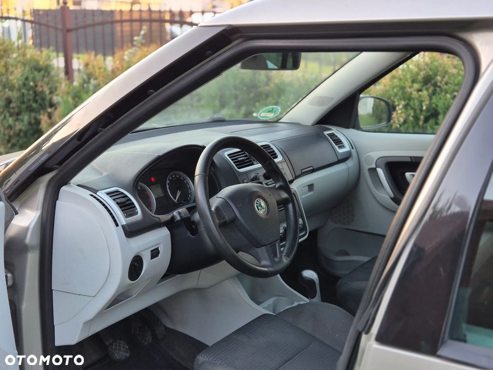 Skoda Roomster - 16