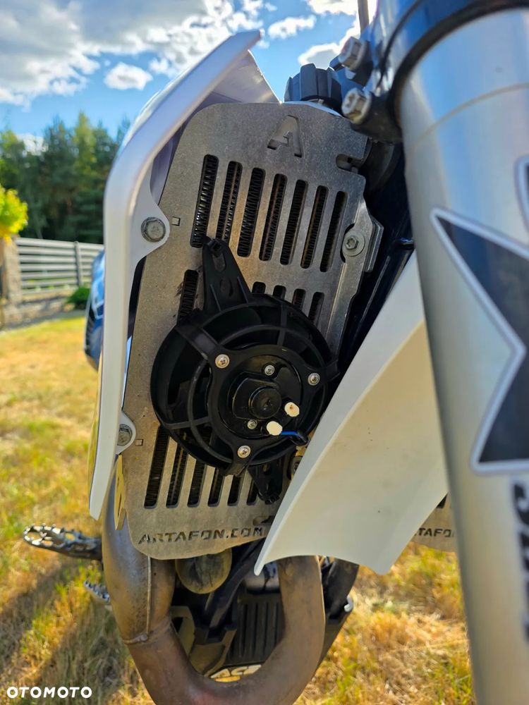 Husqvarna FC - 9