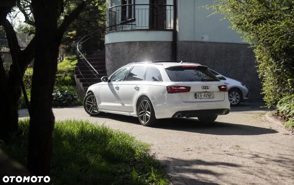 Audi A6 Avant 2.0 TDI Ultra DPF S tronic - 24
