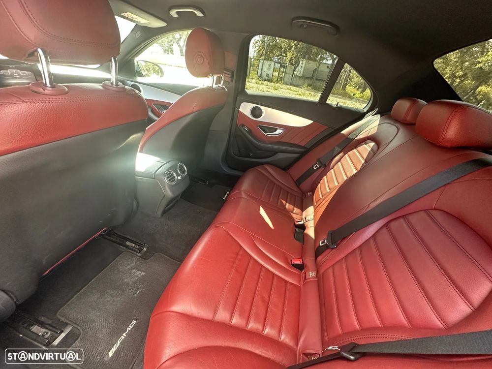 Mercedes-Benz C 200 AMG Line - 17