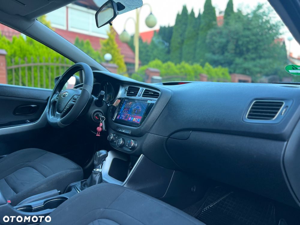 Kia Ceed 1.6 GDI Spirit - 25