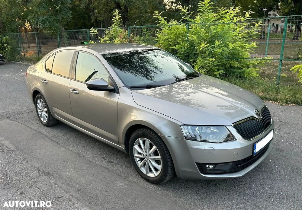 Skoda Octavia - 1