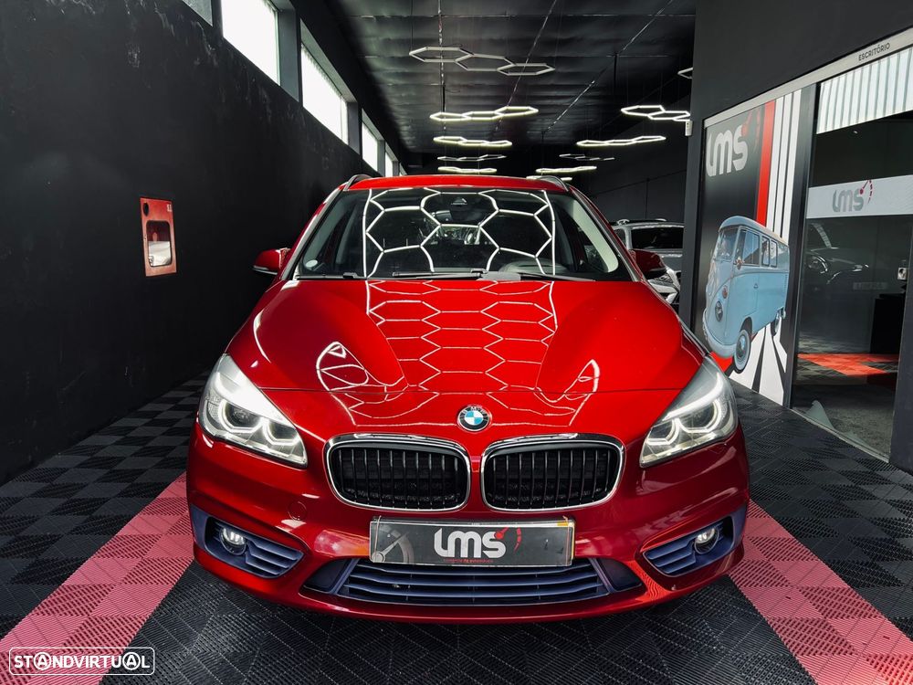 BMW 218 Active Tourer i Line Sport - 3