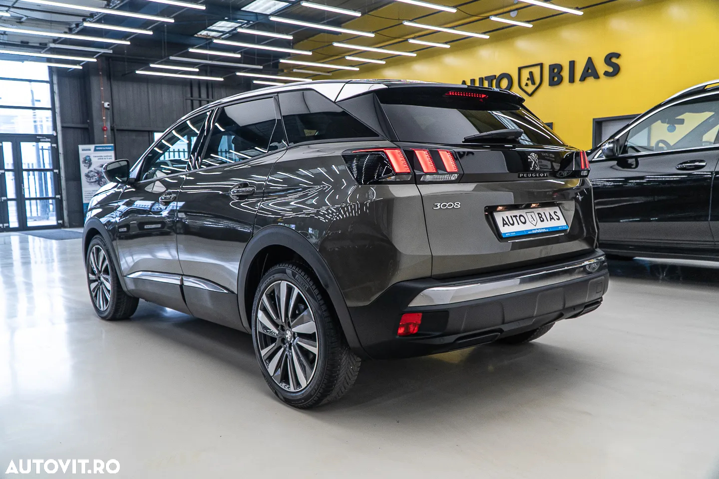 Peugeot 3008 1.2 PureTech 130 BVM6 Allure Pack - 5