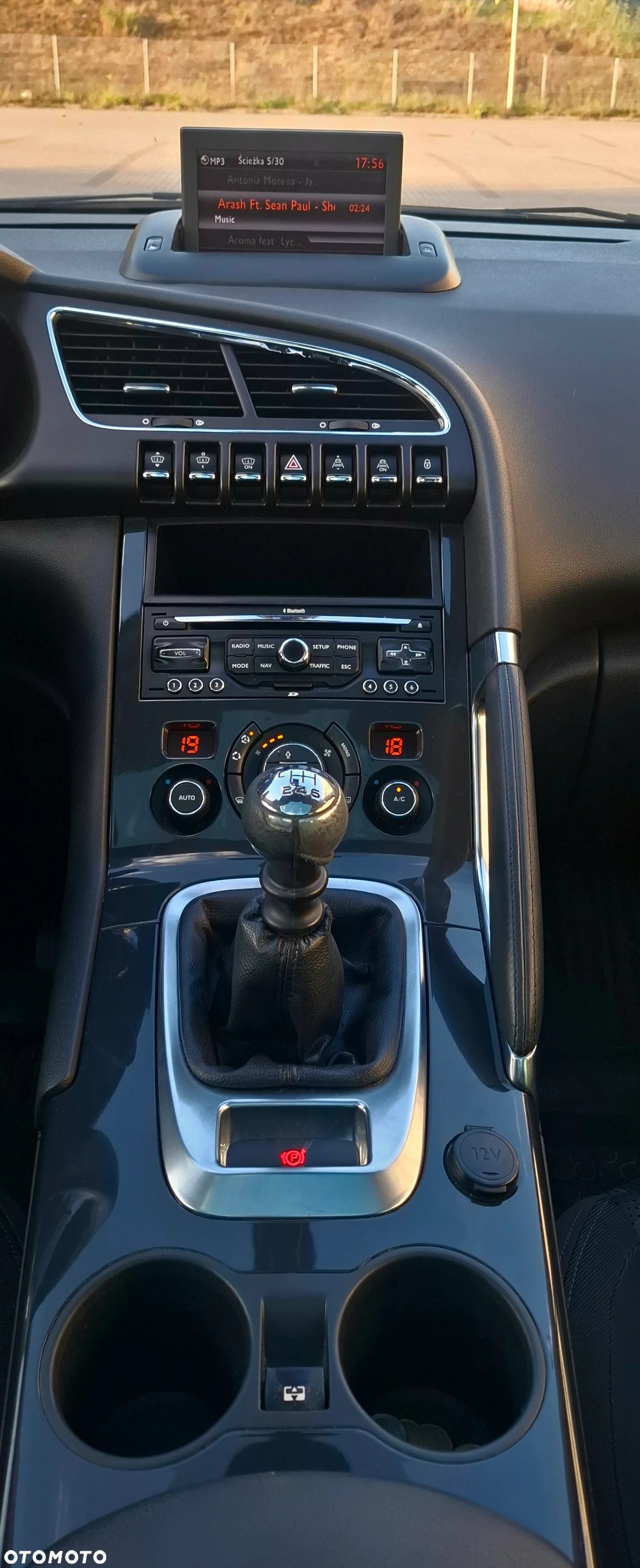 Peugeot 3008 HDi FAP 110 Platinum - 18