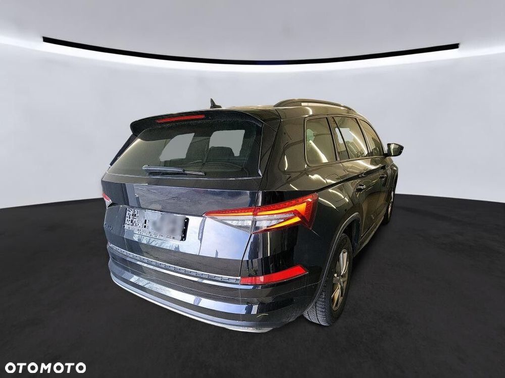 Skoda Kodiaq 2.0 TDI 4x2 Sportline DSG - 4