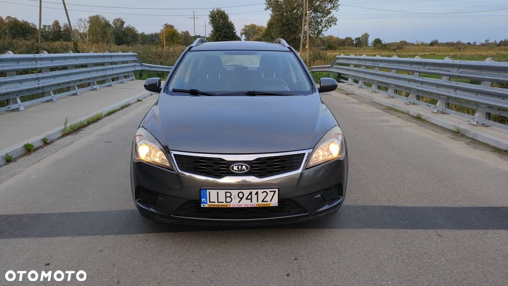 Kia Ceed - 2
