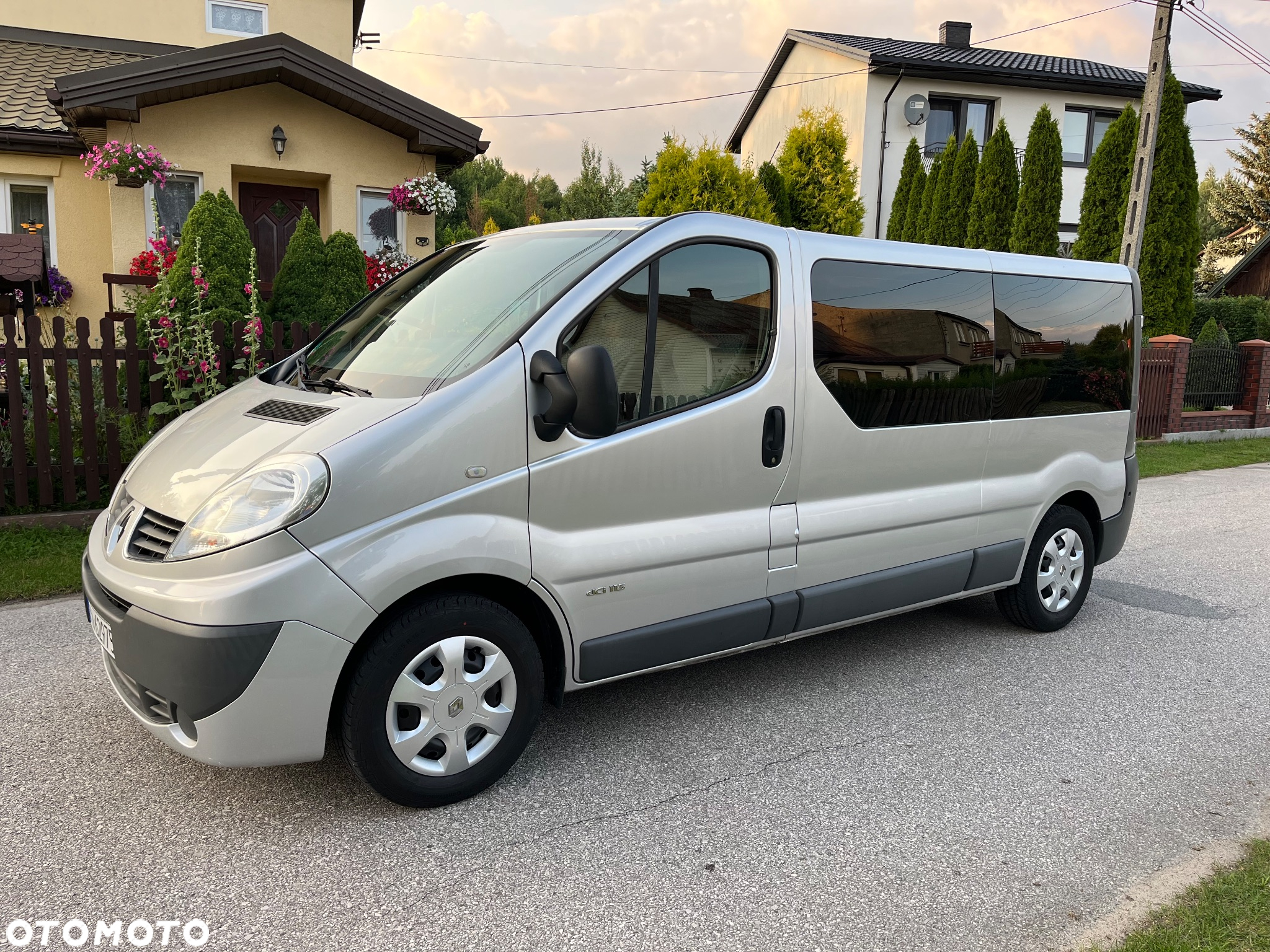 Renault TRAFIC - 3