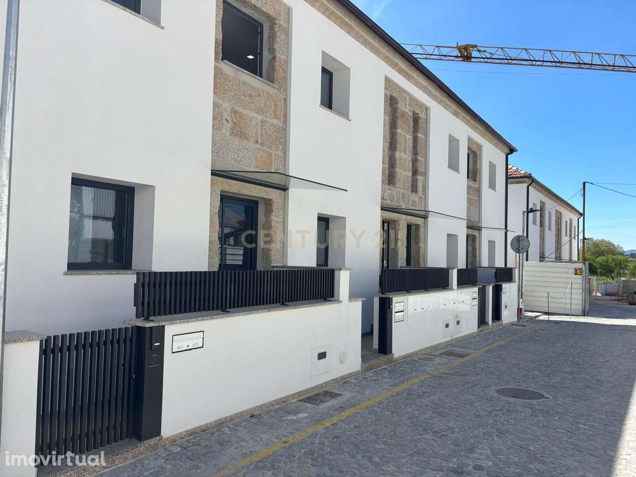 Casa T2 com Sótão Independente – Viseu - Grande imagem: 2/17