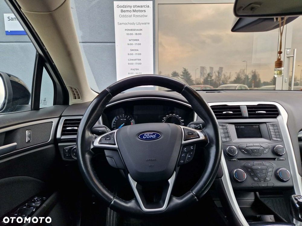 Ford Mondeo 1.5 EcoBoost Trend - 13